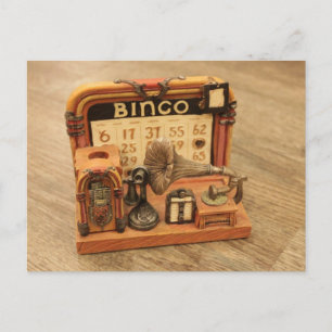 Miniatur-Schallplattenspieler im Vintage-Stil Postkarte