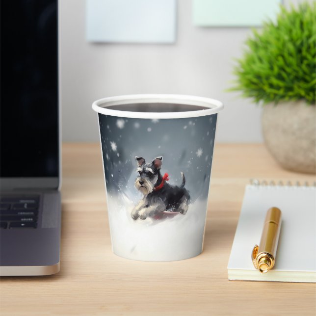 Miniatur Schnauzer Weihnachtsschnee Winter Pappbecher (InSitu)