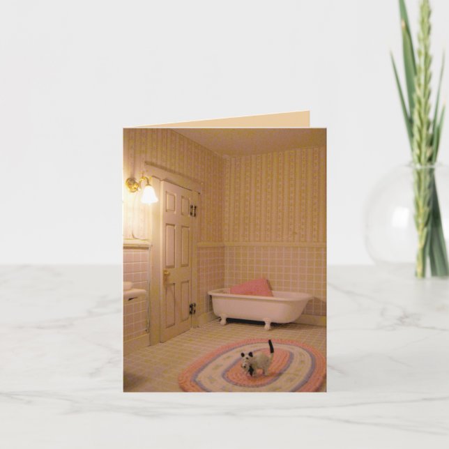 Miniaturbadezimmer mit Katzen Note Card, Custom Karte (Vorderseite)