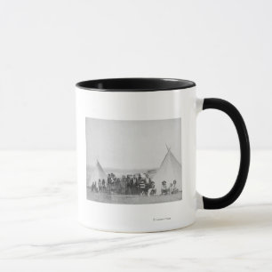 Miniconjou amerikanischer Ureinwohner außerhalb Tasse