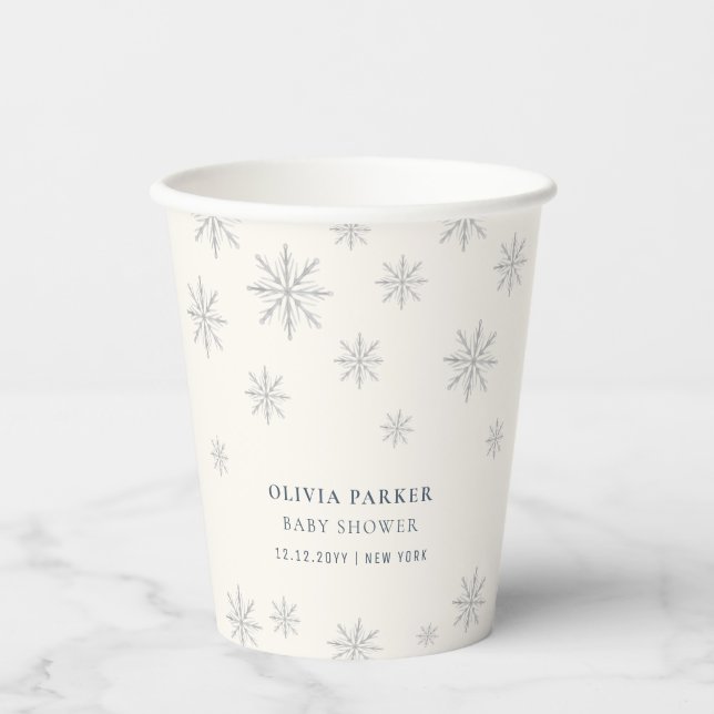 Minimal Beige Boho Winter Snowflake Babydusche Pappbecher (Vorderseite)