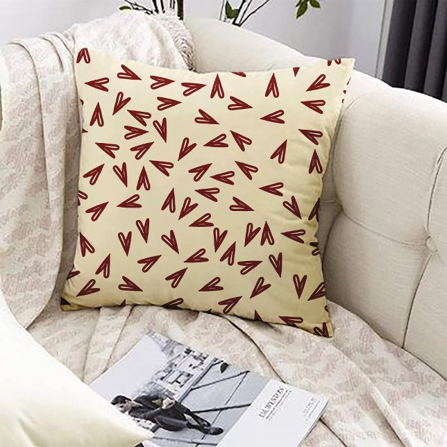 Minimal Burgundy & Cream Hearts Valentine Kissen (Von Creator hochgeladen)