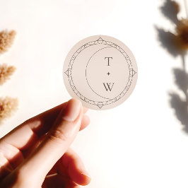Minimal Celestial Moon & Stars Wedding Monogram Runder Aufkleber