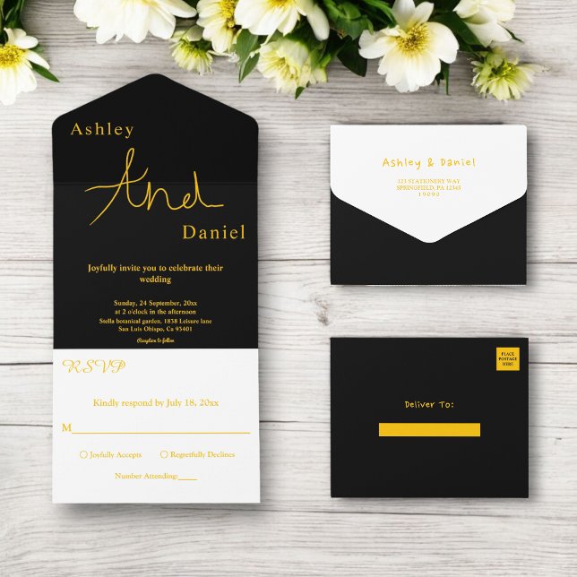 Minimal Chic Black and Gold Delicate Hochzeit All In One Einladung (Von Creator hochgeladen)