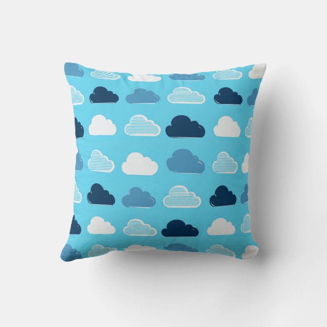 Minimal Clouds Pattern – Blue Sky Vibes Kissen (Rückseite)