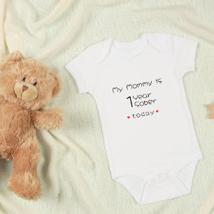 Minimal Custom Meine Mommy ist 1 Jahr Sober Baby Strampler