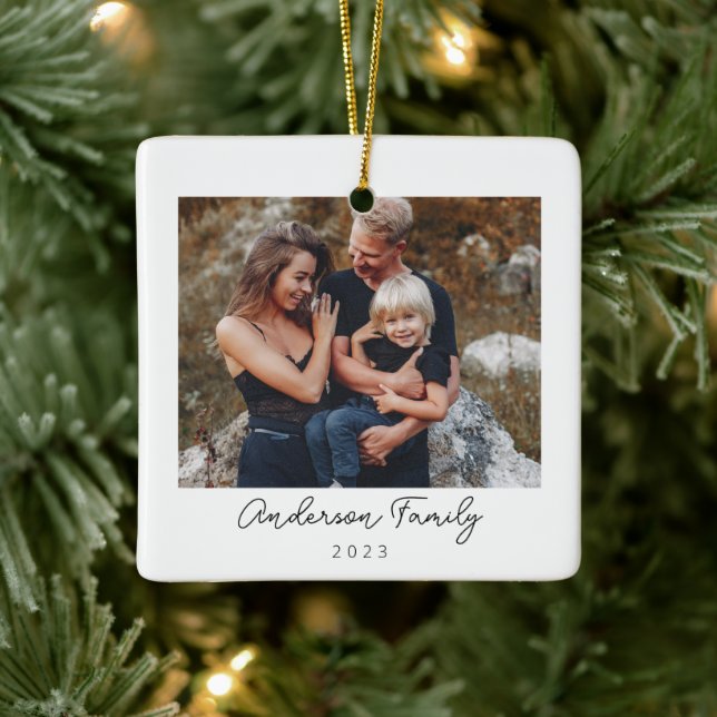 Minimal Elegantes Foto Weihnachten Keramikornament (Baum)