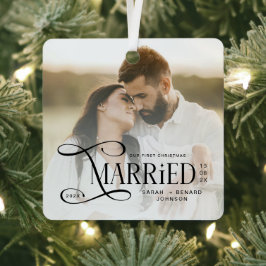 Minimal First Christmas Married Couples Photo Ornament Aus Metall