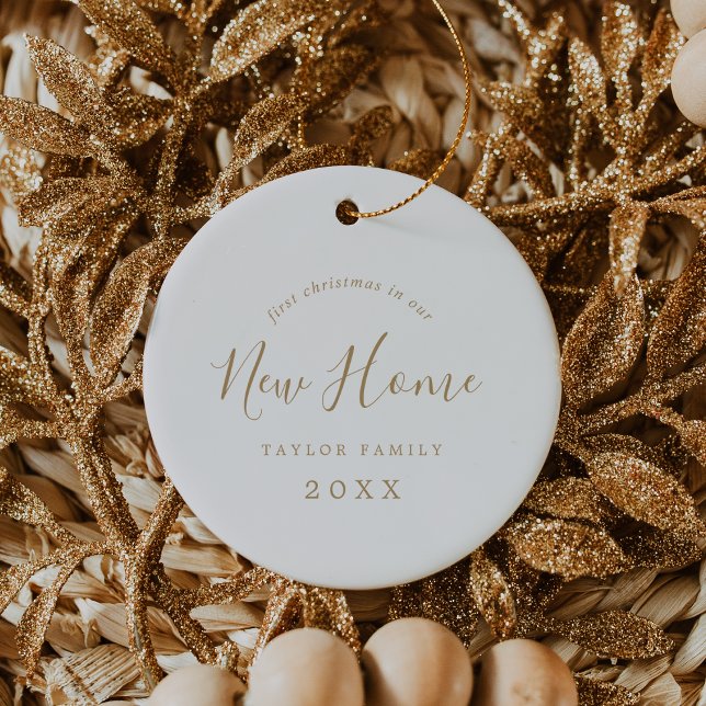 Minimal Gold erste Weihnachten in unserem neuen Zu Keramik Ornament (Minimal Gold First Christmas In Our New Home Photo Ceramic Ornament)