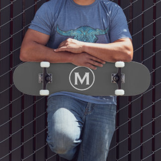 Minimal-Grau-Monogramm Skateboard