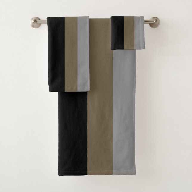 Minimal Gray & Taupe Vertical Stripes Badhandtuch Set (Insitu)