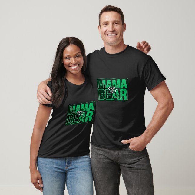 Minimal Mama Bear Typography Art T-Shirt (Unisex)