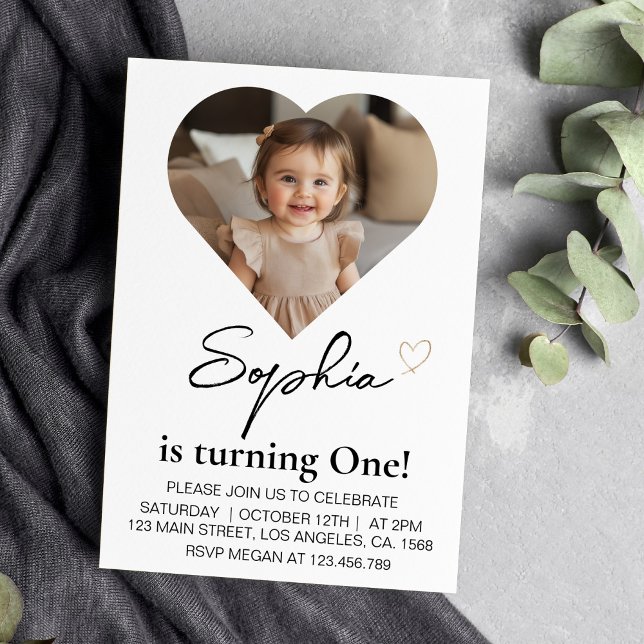 Minimal Moderner Kindergeburtstag Herzstück Foto Einladung (Von Creator hochgeladen)