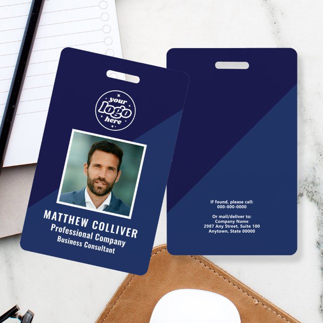 Minimal Navy Blue Corporate Photo ID Ausweis (Von Creator hochgeladen)