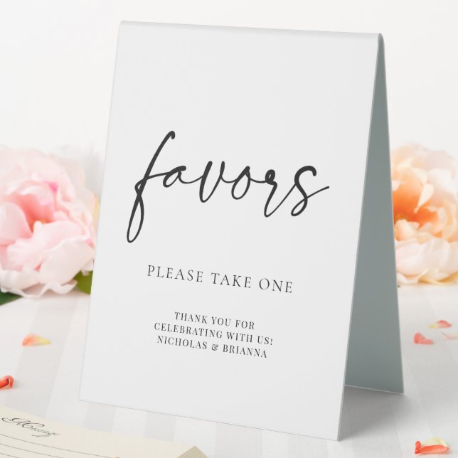 Minimal Schwarz-weiß Moderne klassische Gastgesche Tischaufsteller (In Situ (Hochzeit))