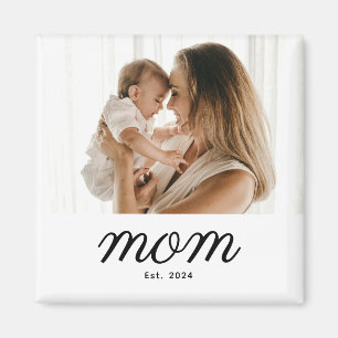 Minimal schwarze Schriftart Mom gegründet Magnet
