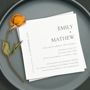 MINIMAL SCHWARZE UND WEISSE TYPOGRAFISCHE FAKTEN SERVIETTE