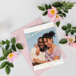 Minimal Script Chic Personalisiert Wedding Vielen  Folien Feiertagspostkarte