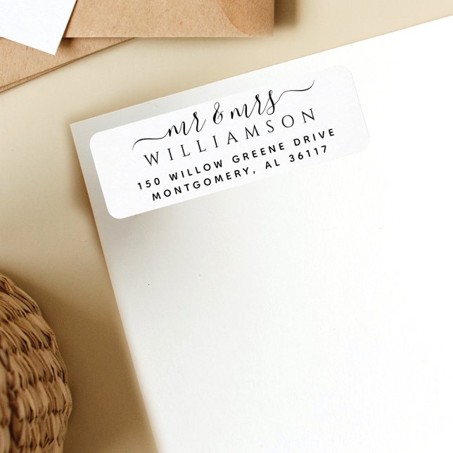 Minimal Script Kalligraphie Mr. & Mrs. Coupels Nam (Von Creator hochgeladen)