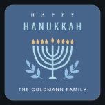 Minimal Simple Blue Menorah Candles Happy Hanukkah Quadratischer Aufkleber<br><div class="desc">Wenn Sie weitere Anpassungen benötigen,  schreiben Sie mir bitte an yellowfebstudio@gmail.com.</div>