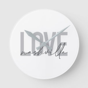 Minimal, simple, modern cool design Love Nashville Runde Wanduhr