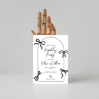 Minimal watercolor black bow arch birthday einladung