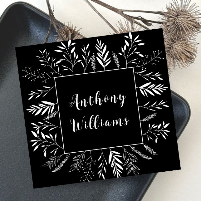 Minimale Branchen BlumenTypografie Quadratische Visitenkarte (Von Creator hochgeladen)