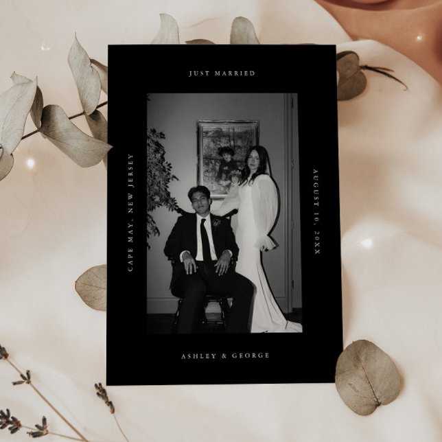 Minimale "Gerade verheiratet" 2-Foto-Hochzeitsfluc Ankündigung (Von Creator hochgeladen)