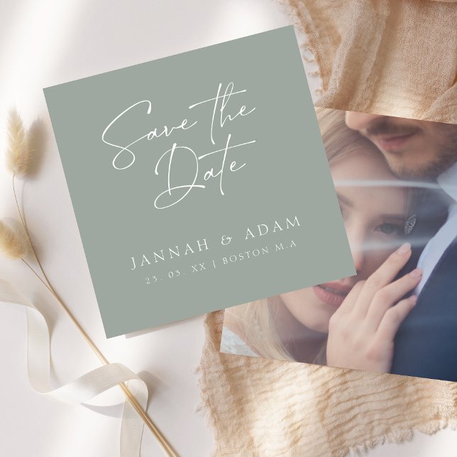Minimale Größe Grün Skripttypografie Foto Hochzeit Save The Date (Von Creator hochgeladen)