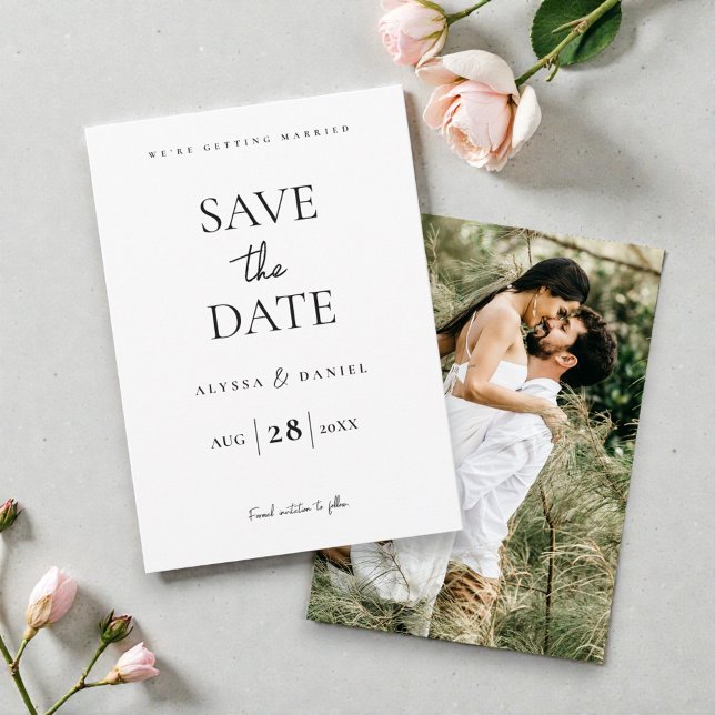 Minimale moderne Hochzeitswebsite mit einem QR-Cod Save The Date (Minimal Modern Save the date photo wedding engagement card.)