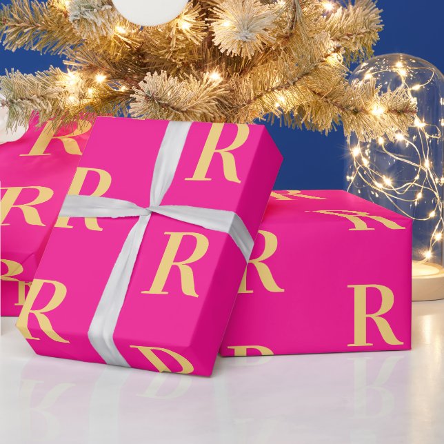 Minimale Monogramm Modernes Hot Pink Geschenkpapier (Feiertage)