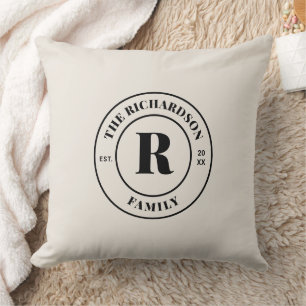 Minimale neutrale Pastell-Familien-Monogramm-Stemp Kissen