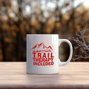 Minimale Outdoor-Berg-Gestaltung Wandern Tasse