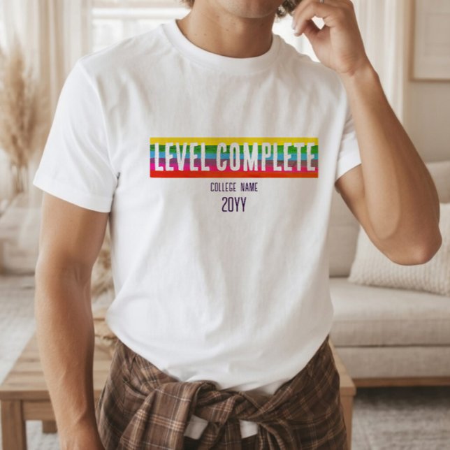 Minimale Regenbogen-Abschluss-Shirt auf Level Comp T-Shirt (Von Creator hochgeladen)