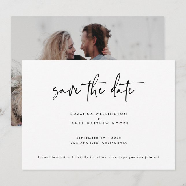 Minimale Schwarz-weiße Kalligrafie Hochzeit ein Fo Save The Date (Vorne/Hinten)