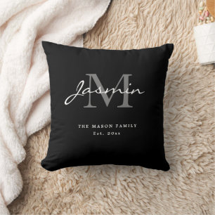 Minimale schwarze weiße Familienmonogramm Elegante Kissen