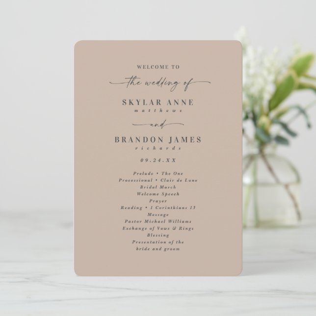 Minimale Solid Taupe Beige Hochzeitsfeier Programm (Stehend Vorderseite)