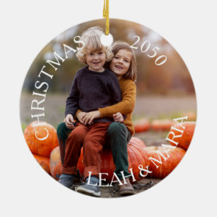 Minimale Weihnachtstypografie im Foto Keramik Ornament