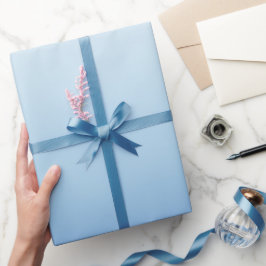 Minimaler Blauverlauf-Hintergrund Geschenkpapier