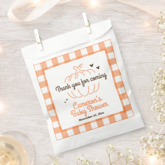 Minimaler Kürbis auf dem Weg zu individuellem Gesc Geschenktütchen