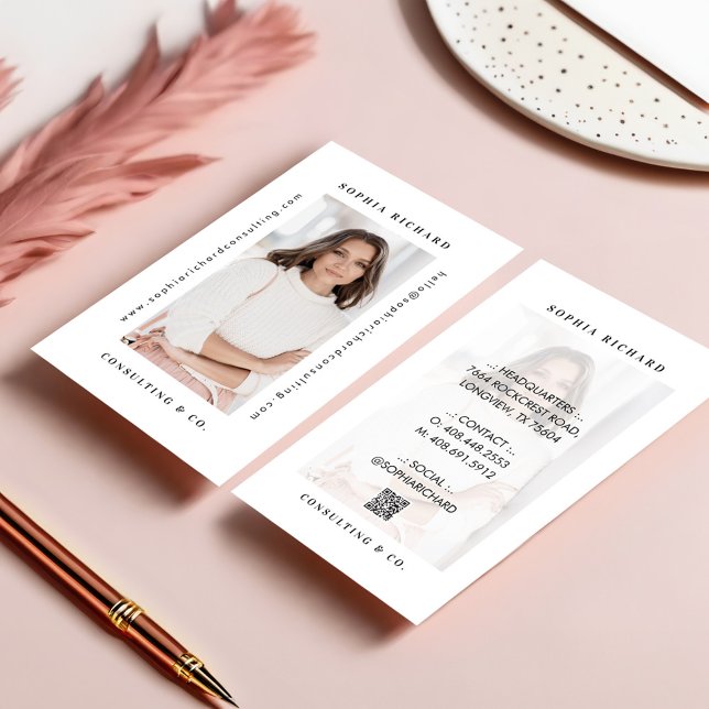 Minimaler moderner Beruflicher QR-Foto Visitenkarte (Minimal Modern Professional Business Photo QR Code Business Card)