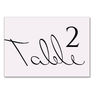 Minimaler typografischer Spaß und dennoch formale  Tischnummer