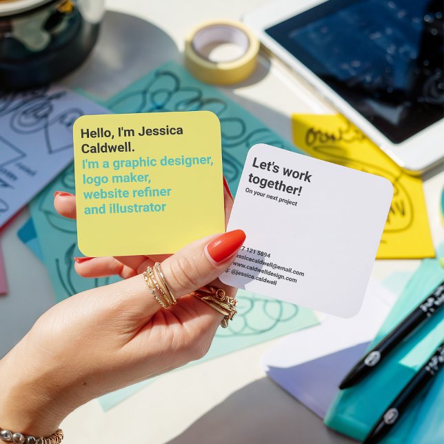 Minimales modernes gelbes und aquamarines Grafikde Quadratische Visitenkarte (Minimal modern yellow and teal bold graphic design)