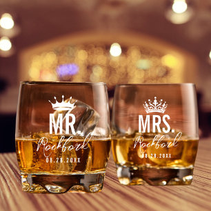 Minimales Script Custom Wedding Set von 2 Whiskyglas
