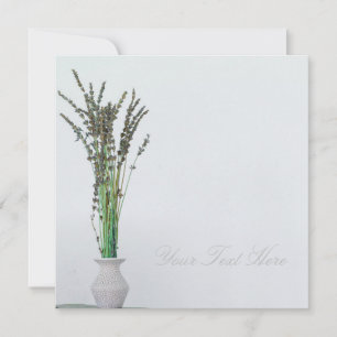 Minimalisme de vase de lavande Votre carte à plat 