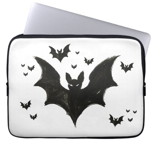 Minimalist Bat – Ink Brush Halloween Creature on Laptopschutzhülle (Vorderseite)