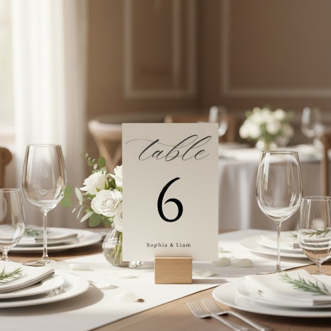 Minimalist Black and White Wedding Table Number  Sockelschild (Von Creator hochgeladen)
