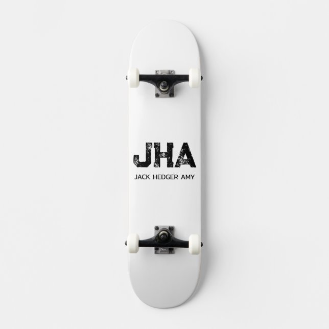 MINIMALIST BLACK THREE LETTER MONOGRAM NAME WHITE SKATEBOARD (Vorderseite)