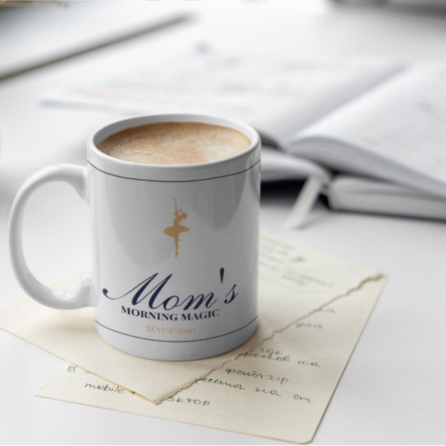 Minimalist elegant personalized christmas mug (Créateur téléchargé)