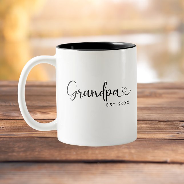 Minimalist Grandpa Established Elegant Script  Zweifarbige Tasse (Von Creator hochgeladen)